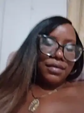 Chat soba uživo modela EmmilyRosee