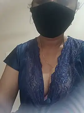 Nila_tamil36 webkamerás műsora