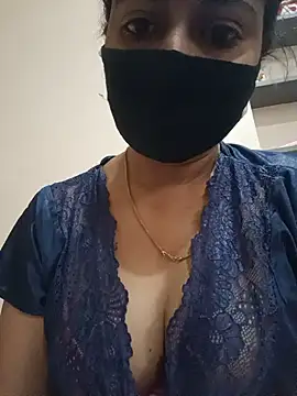 Nila_tamil36's Live XXX Chat