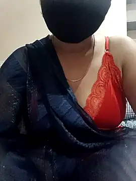 Pokazy przed kamerką – Nila_tamil36