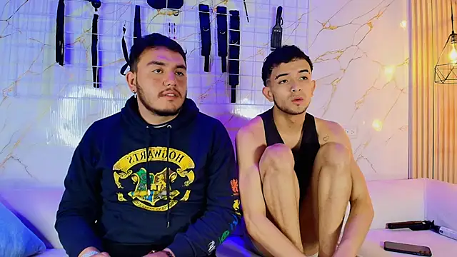 Show de Dominatsu na webcam