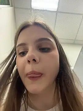 Lunabelle_n Webbikameraesitys
