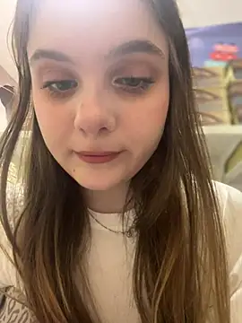 Lunabelle_ webcam show