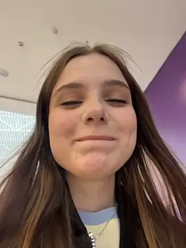 Lunabelle_'s Webcam Show