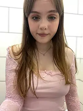 Lunabelle_ Adlı Modelin Canlı XXX Sohbeti