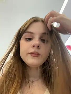 Lunabelle_ webcam show