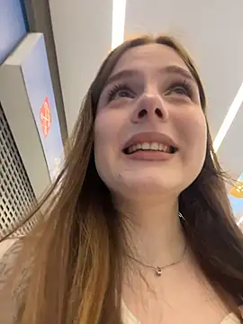 Chat +18 de Lunabelle_ ao vivo