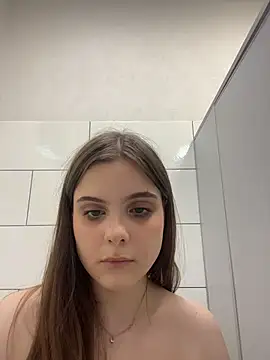Lunabelle_ Show Webcam