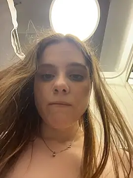 Lunabelle_ Webcam Show
