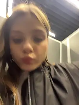 Lunabelle_'s Webcam Show