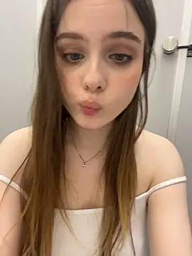 Lunabelle_ Chat XXX in diretta