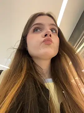 הופעת וובקאם של Lunabelle_