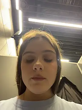 Lunabelle_'s Live XXX Chat