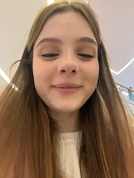 Chat +18 de Lunabelle_ ao vivo