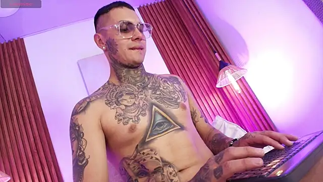 Liam_Ink's Webcam Show