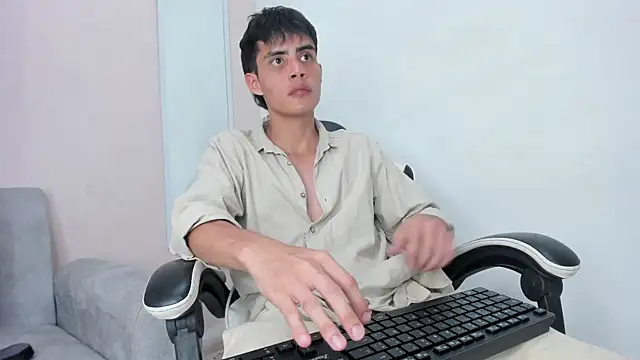 Webkamerová show Thiago_Firee