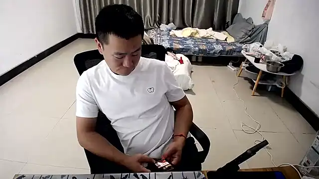 guan0777 Show Webcam