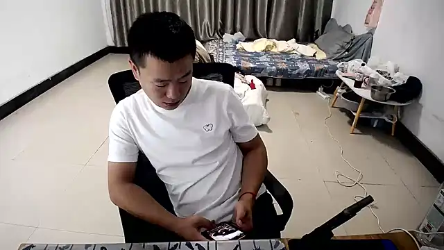 guan0777 Show Webcam