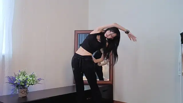 LawannaOmersan Webbikameraesitys