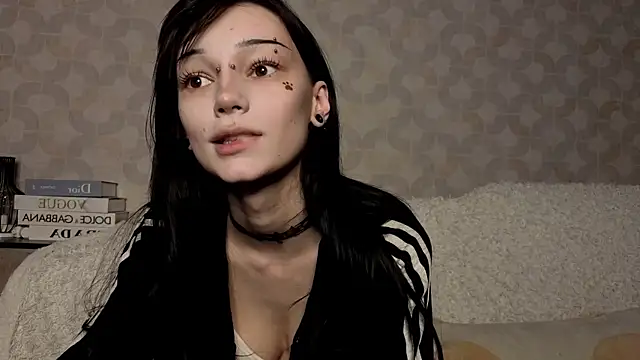 XXX chat uživo modela LawannaOmersa