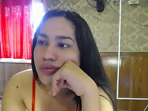 solana_elowen Show Webcam