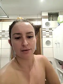 Show de TwojaMary69 na webcam
