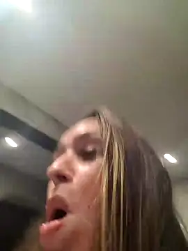 Show modela TwojaMary69 na web-kameri