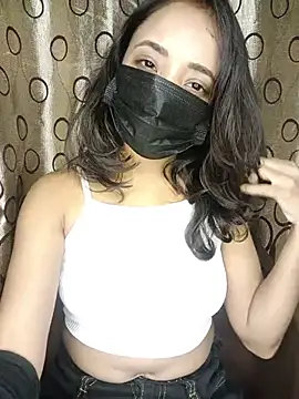 Fire-honeybee's Live XXX Chat