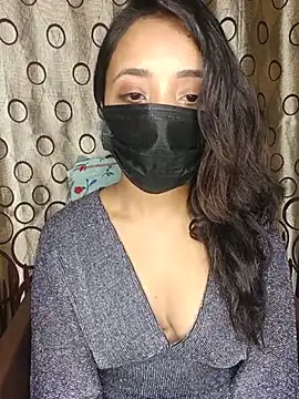 Fire-honeybee's Live XXX Chat