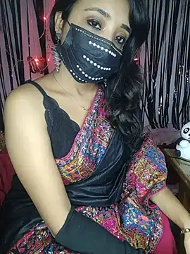 Fire-honeybee's Live XXX Chat