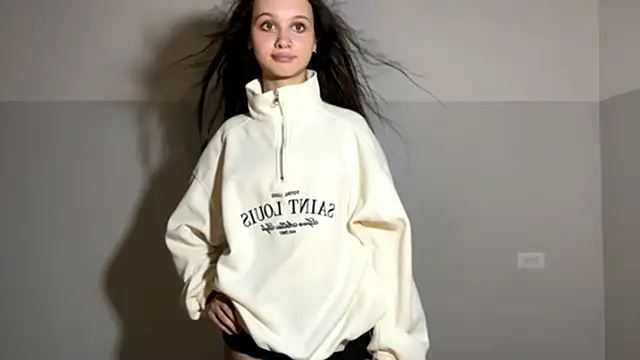 MayraLucarelli's Live XXX Chat