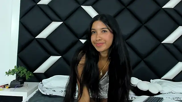 RebeccaWalton live XXX chat