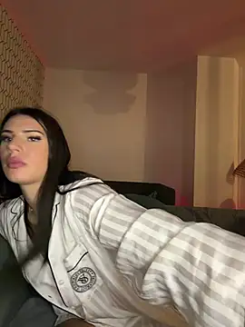 ItsNina_ Adlı Modelin Web Kamerası Şovu