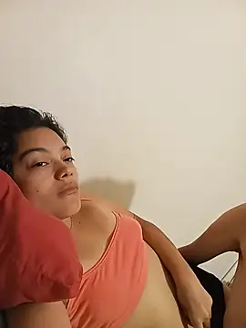 XXX chat uživo modela channde9