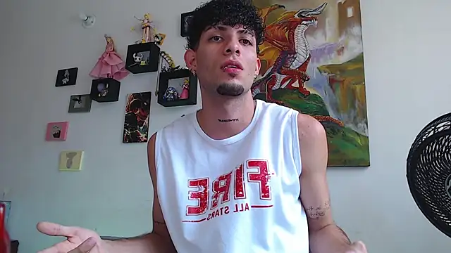 הופעת וובקאם של ChrisUpland_
