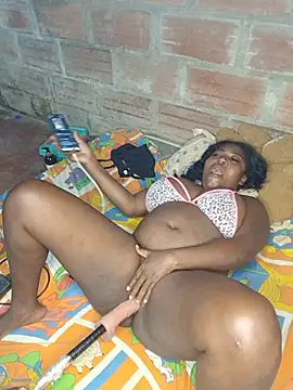Chat XXX ao vivo de nanis_13