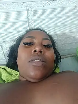 nanis_13 Webcam-Show