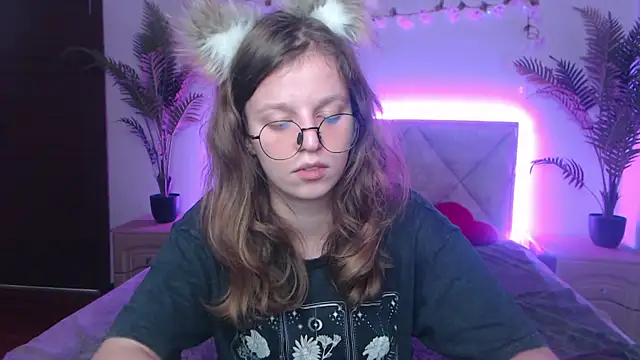 Chatroom XXX en direct de AnniBrown_