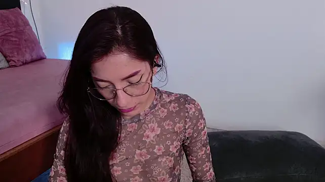 Pauline_Peach Pertunjukan Webcam