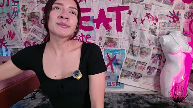 Show Webcam de Pauline_Peach