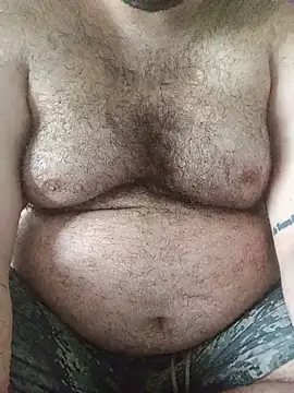 הופעת וובקאם של big__bearrr