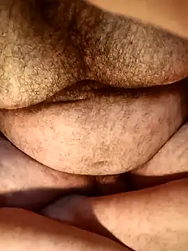 Show modela big__bearrr na web-kameri