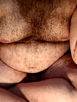 big__bearrr webkamerás műsora