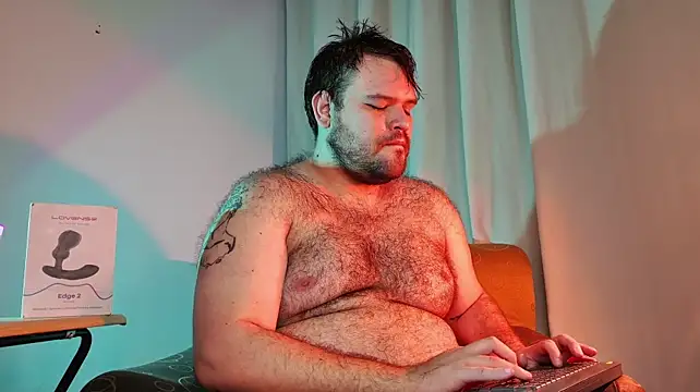 Pokazy przed kamerką – big__bearrr
