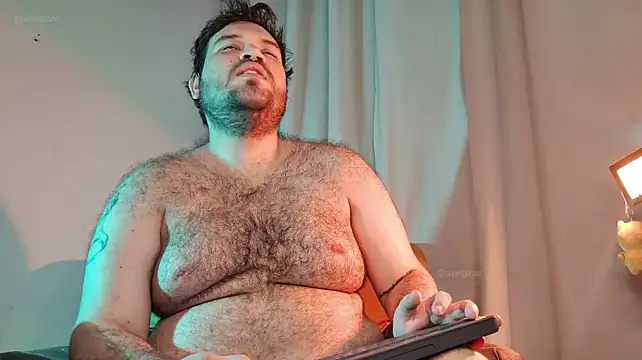 big__bearrr's Webcam Show