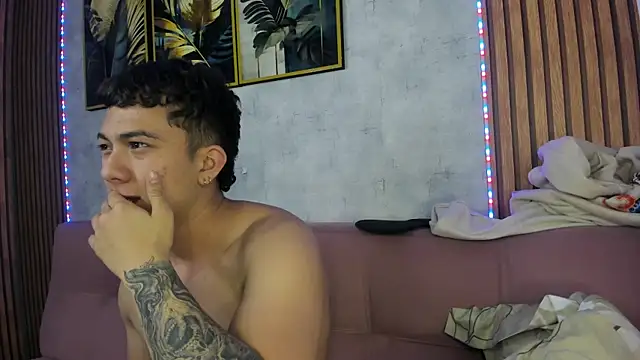 Show Webcam de scarlett_Zack