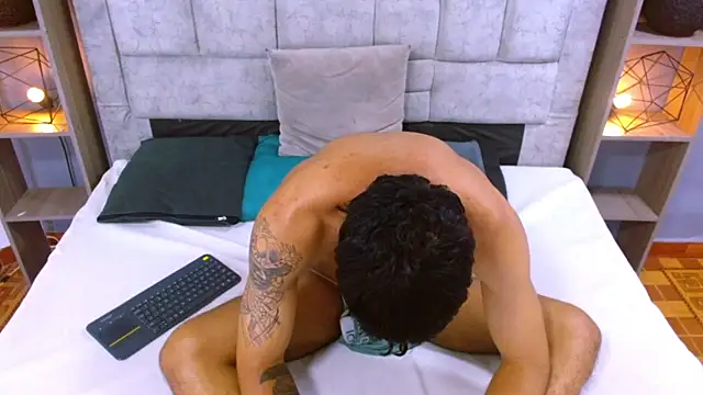 Poul_Garcia Webcam show