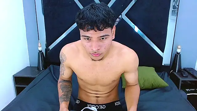 Poul_Garcia Webcam show