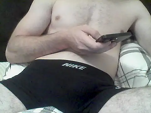Mikel221 webkamerás műsora