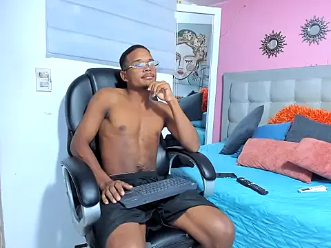 jeikon_black19 Webcam-Show
